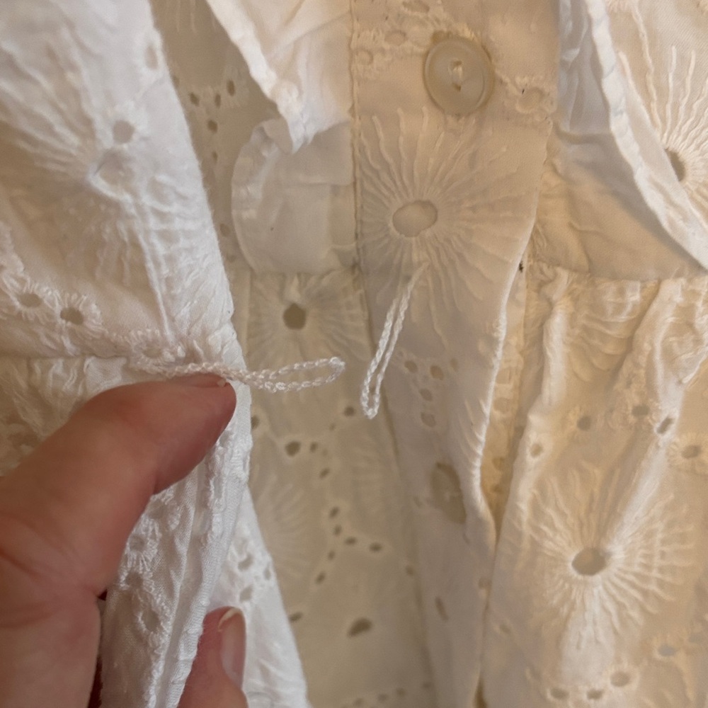 Madison Leigh White Eyelet Lace Dress Fully Lined Event Ready Size 8 EUC - Picture 4 of 11